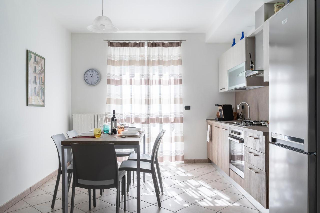 Апартаменти A 2 Passi Da Alba With 6 Beds Rodello Екстер'єр фото