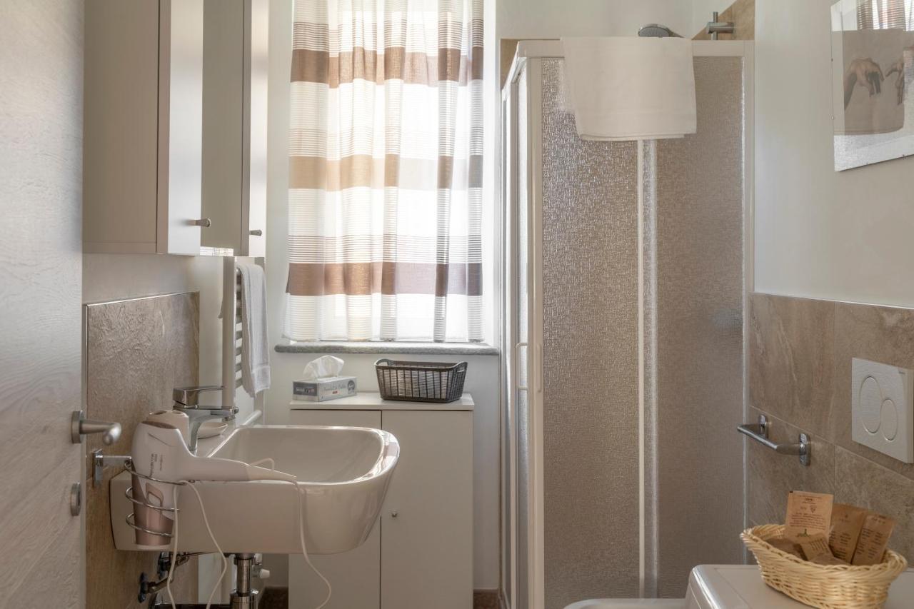 Апартаменти A 2 Passi Da Alba With 6 Beds Rodello Екстер'єр фото